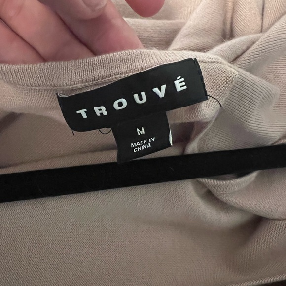 🎈Trouvé | Elegant Light Pink Long Sleeve Open Back Sweater - Picture 4 of 7